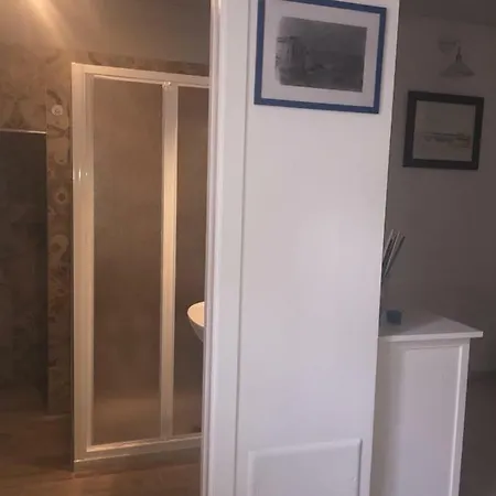 Balconcino Sul Mare Lägenhet